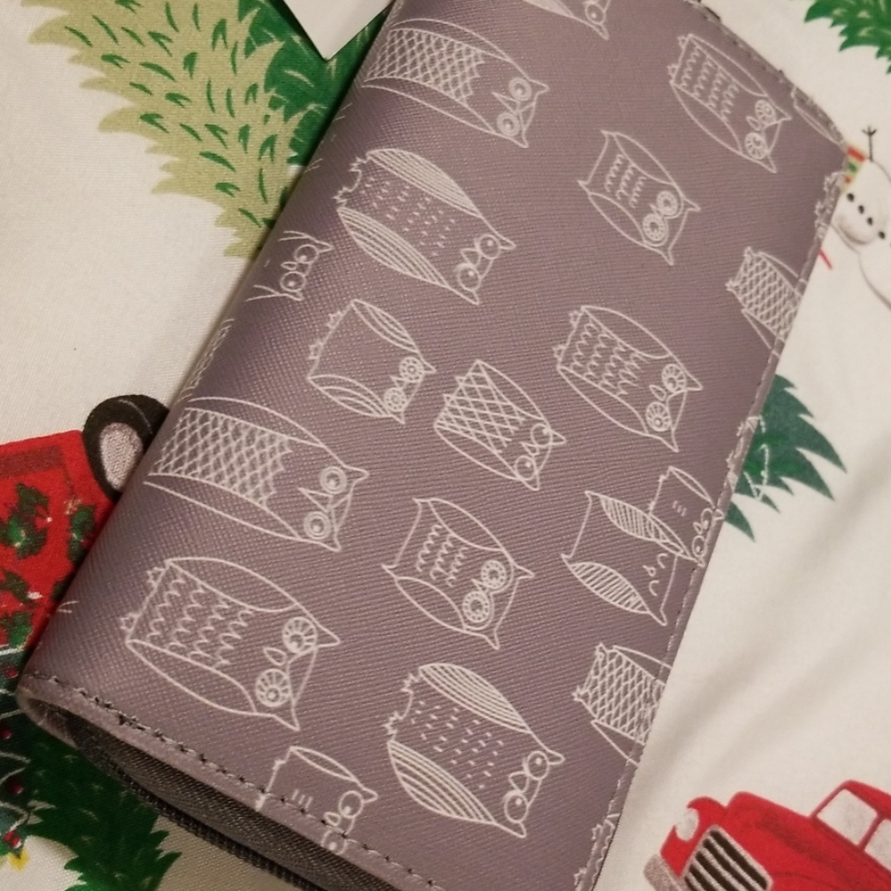 Wallets - Picture 2 of 8